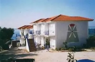 Milos Studios Lourdata  Aparthotel Lourdata (Kefalonia)