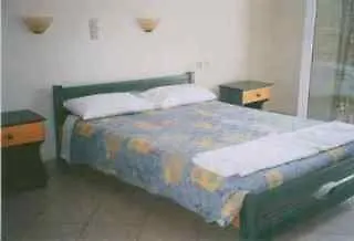 Milos Studios Lourdata  Greece