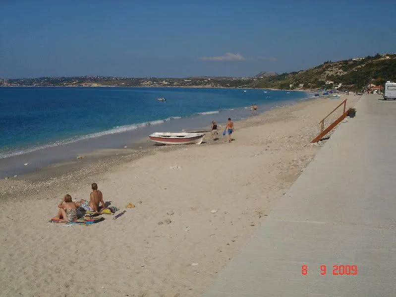 Milos Studios Lourdata  Lourdata (Kefalonia)