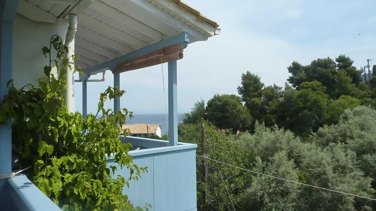 Milos Studios Lourdata  Greece