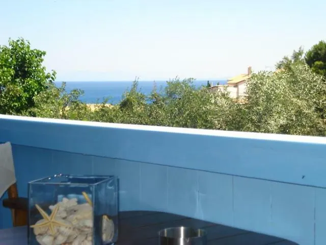** Aparthotel Milos Studios Lourdata  Greece