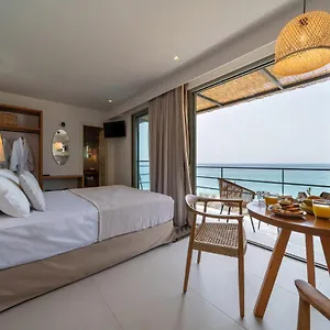 Thea Beachfront In Lourdas Lourdata (Kefalonia)